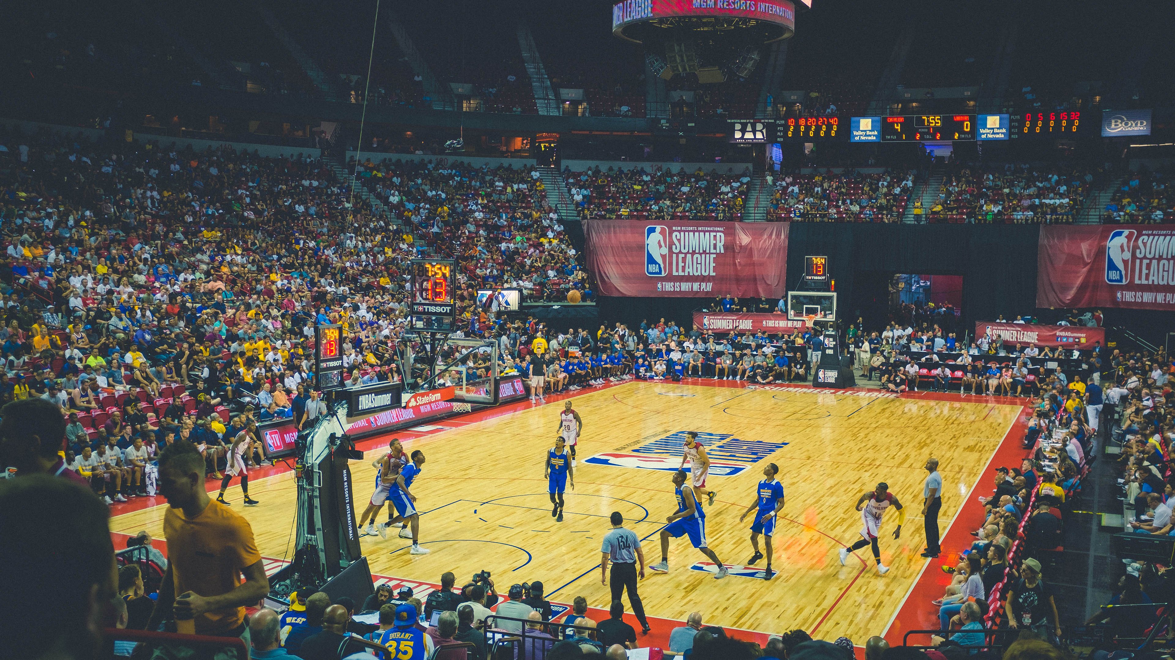 篮球明星效应推动青少年篮球普及，青少年篮球运动员