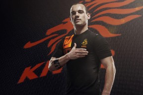 开yun体育-_都市雪地运动：白雪覆盖的激情盛宴_，雪地cs