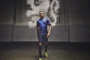 kaiyun体育app-_湖人队迎来关键战役，誓夺胜利_，湖人队rice