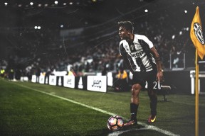 国足临阵变阵显奇效，战术思路更灵活，国足局势