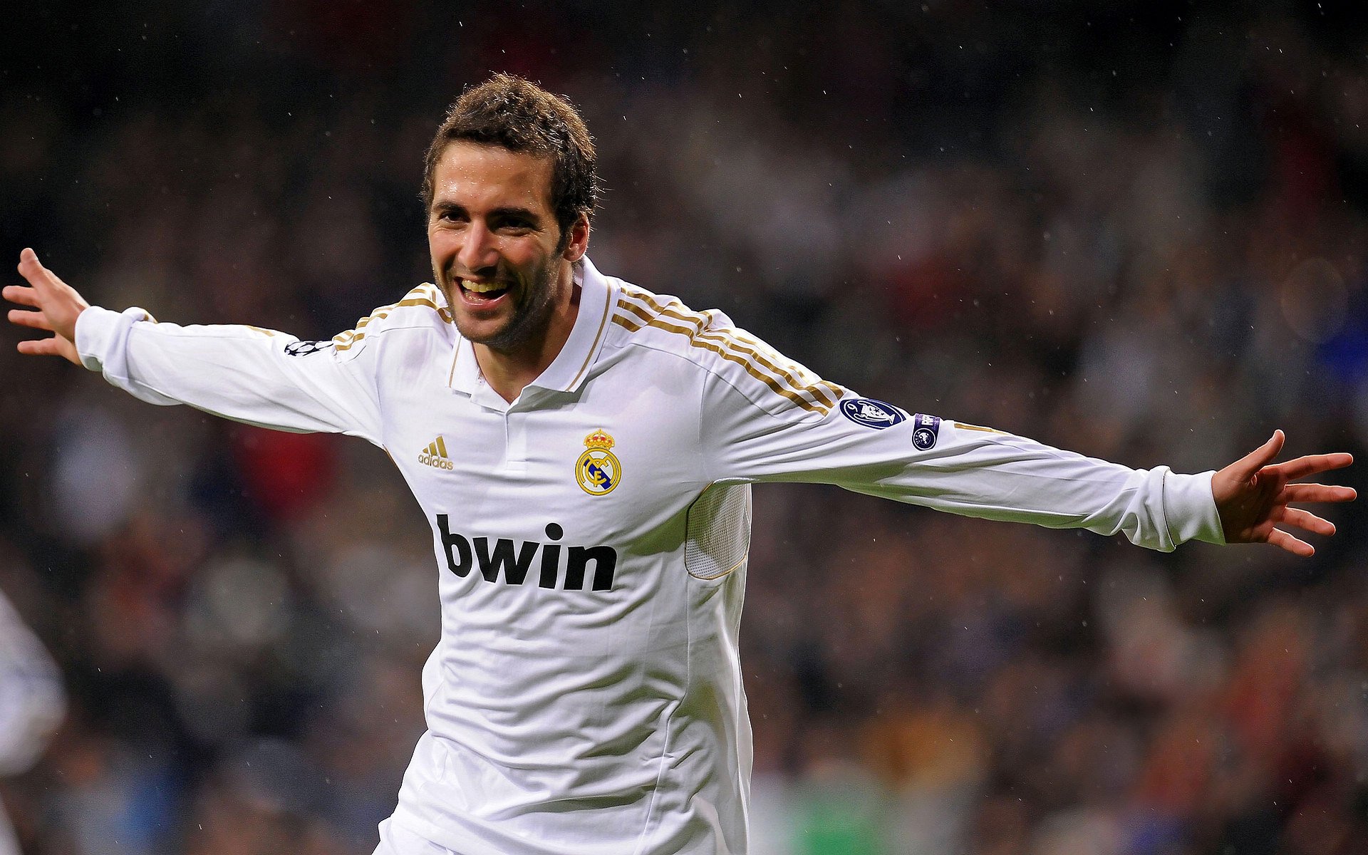 _运动员的慈善事业:用行动传递正能量_,运动员贡献